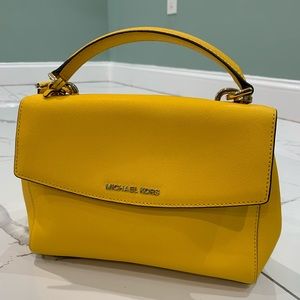 Michael Kors AvaSatchel Purse Crossbody Bag Yellow